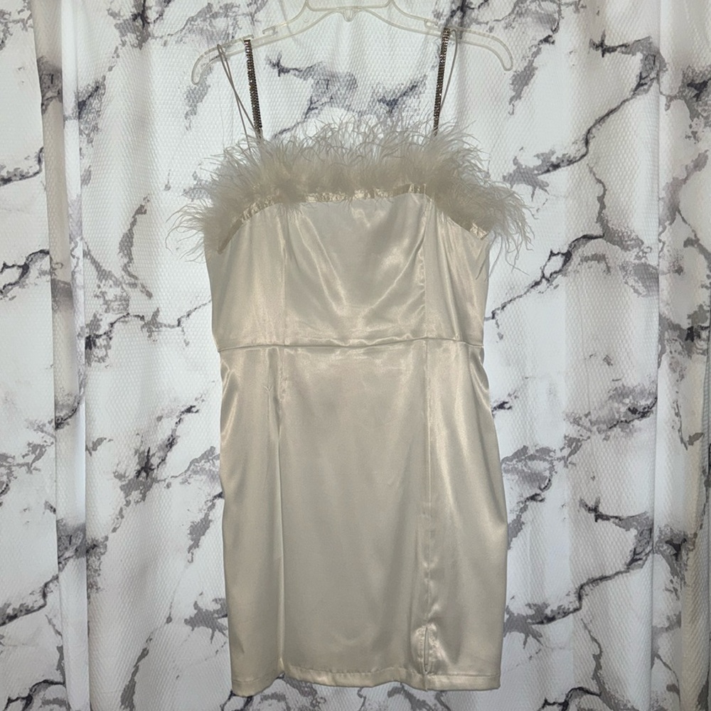 White Feather Rhinestone Party Mini Dress